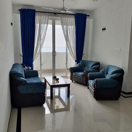 New 2 Bedroom Apartment, 100M Away From The Beach Dehiwala-Mount Lavinia Eksteriør billede