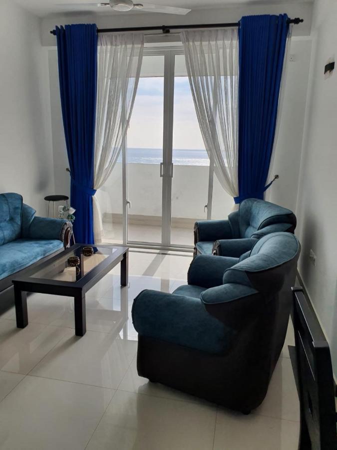 New 2 Bedroom Apartment, 100M Away From The Beach Dehiwala-Mount Lavinia Eksteriør billede