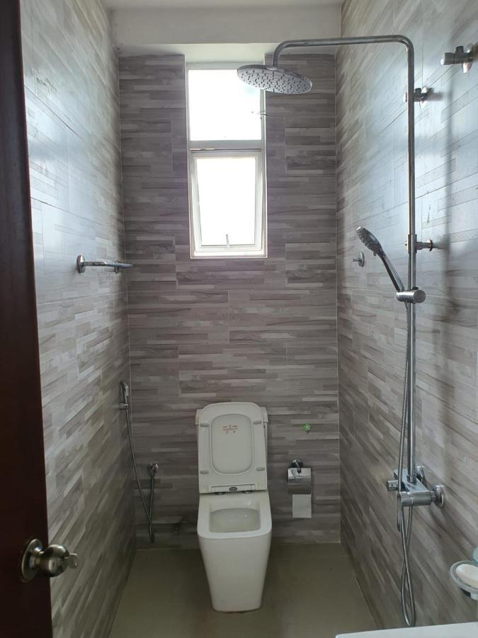 New 2 Bedroom Apartment, 100M Away From The Beach Dehiwala-Mount Lavinia Eksteriør billede